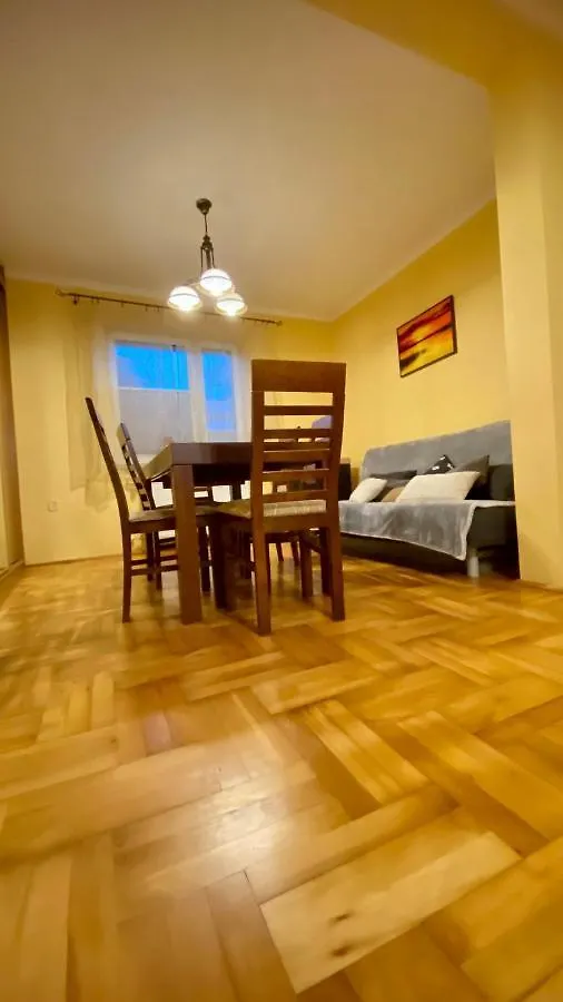 Dorothy Villa Krakow
